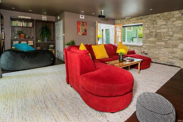 1130 W Briarcliff Drive, Bloomington, IN 47404