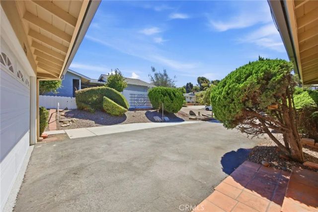 11934 Callado, San Diego, CA 92128