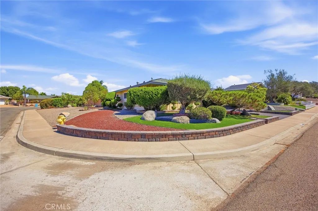 11934 Callado, San Diego, CA 92128