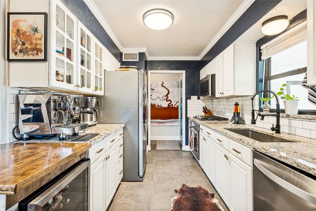 9740 Ash Creek Drive, Dallas, TX 75228