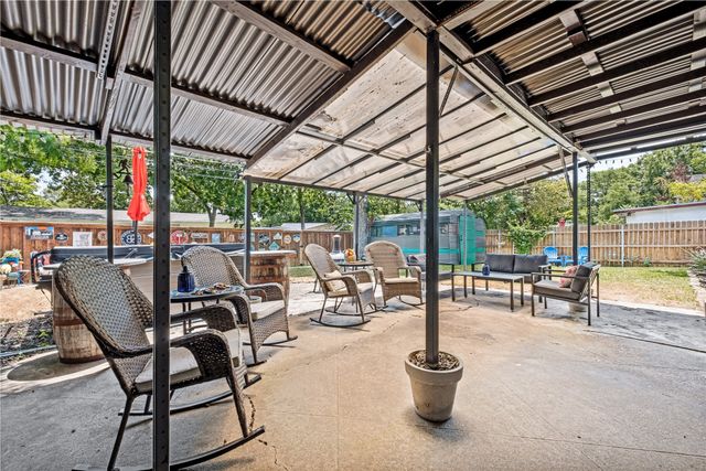 9740 Ash Creek Drive, Dallas, TX 75228