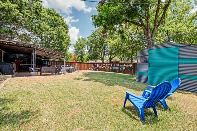 9740 Ash Creek Drive, Dallas, TX 75228