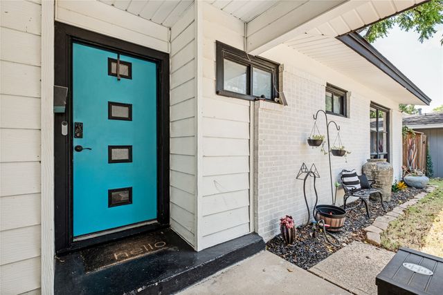 9740 Ash Creek Drive, Dallas, TX 75228