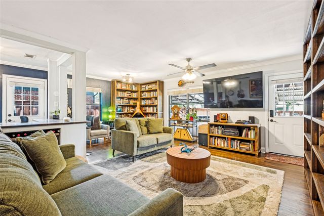 9740 Ash Creek Drive, Dallas, TX 75228