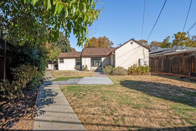 1712 Anamor Street, Redwood City, CA 94061