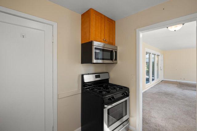 1712 Anamor Street, Redwood City, CA 94061