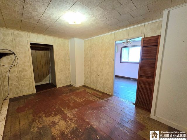 102 Wellsville Street, Bolivar, NY 14715