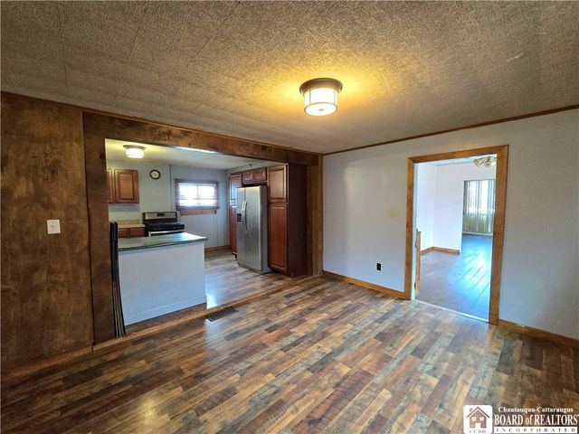 102 Wellsville Street, Bolivar, NY 14715