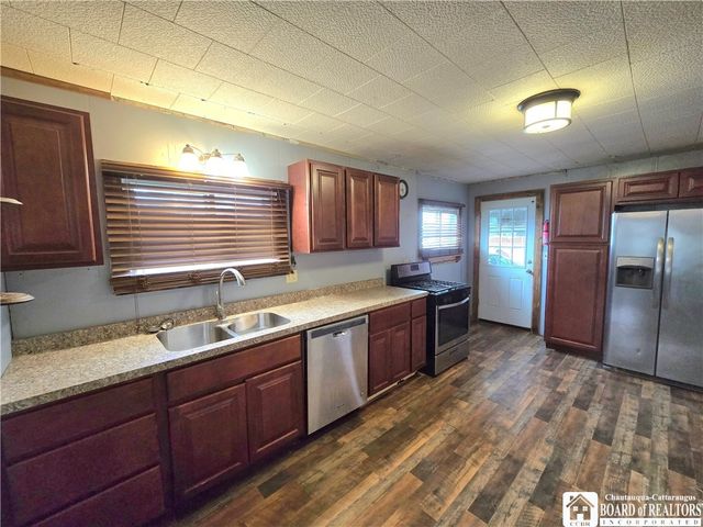 102 Wellsville Street, Bolivar, NY 14715