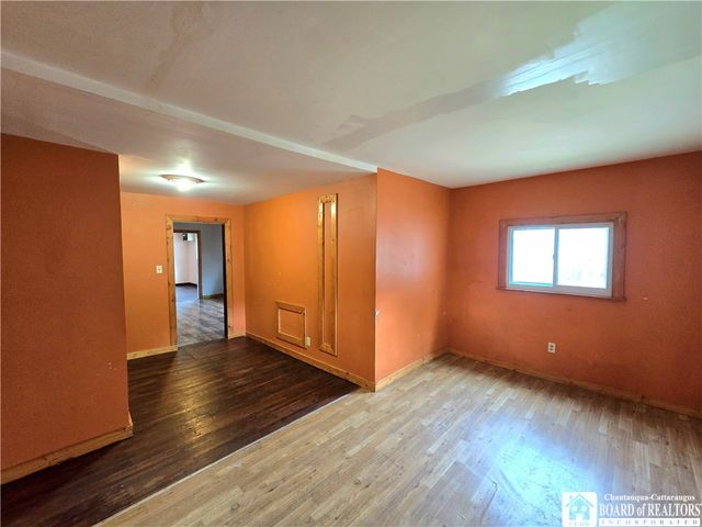 102 Wellsville Street, Bolivar, NY 14715