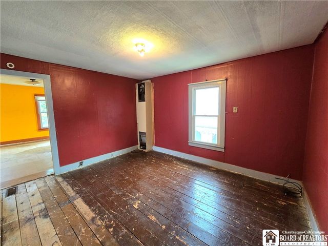 102 Wellsville Street, Bolivar, NY 14715