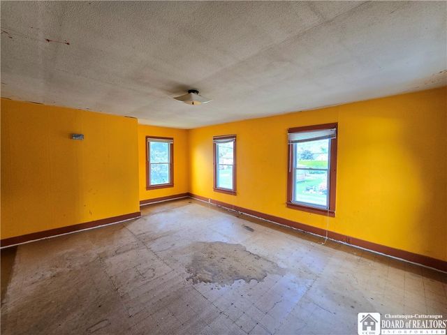 102 Wellsville Street, Bolivar, NY 14715