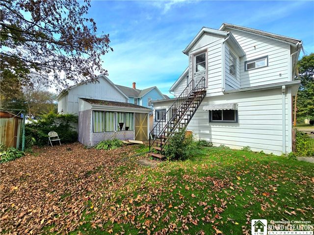 102 Wellsville Street, Bolivar, NY 14715