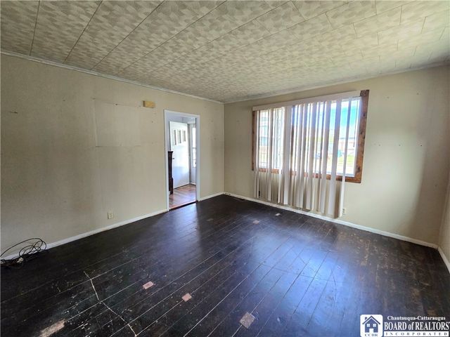 102 Wellsville Street, Bolivar, NY 14715