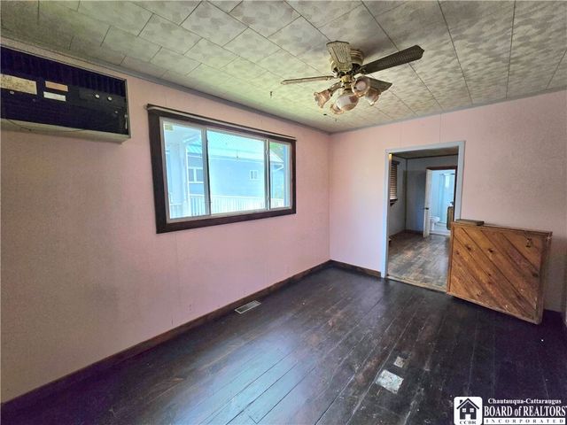 102 Wellsville Street, Bolivar, NY 14715