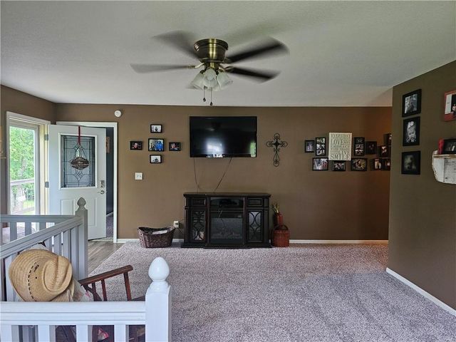 510 SW 801st Road, Holden, MO 64040