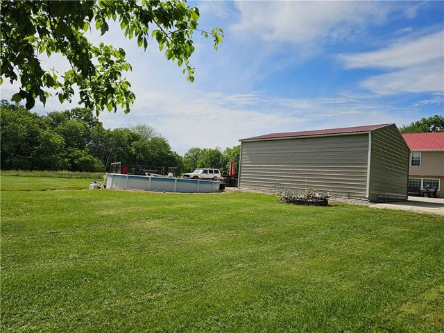 510 SW 801st Road, Holden, MO 64040