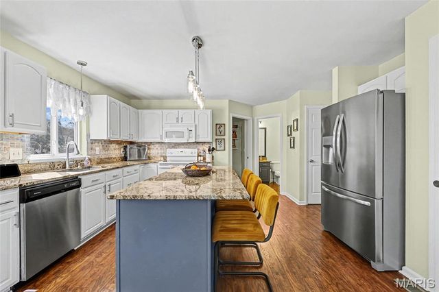 1816 Belmont Court, Festus, MO 63028