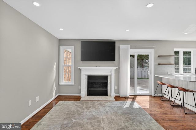 6 NEARFIELD RD, Lutherville Timonium, MD 21093