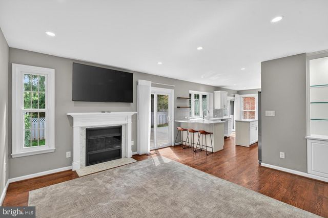 6 NEARFIELD RD, Lutherville Timonium, MD 21093
