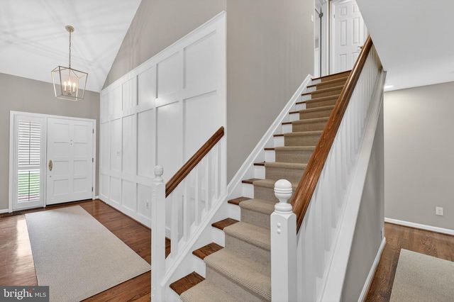 6 NEARFIELD RD, Lutherville Timonium, MD 21093