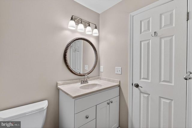 6 NEARFIELD RD, Lutherville Timonium, MD 21093