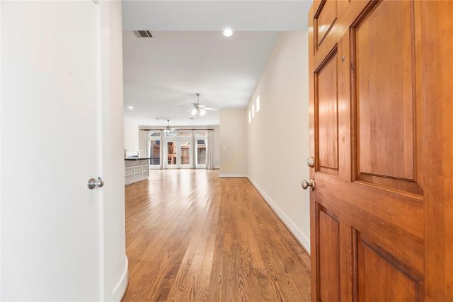 9814 Riddlelink, Houston, TX 77025