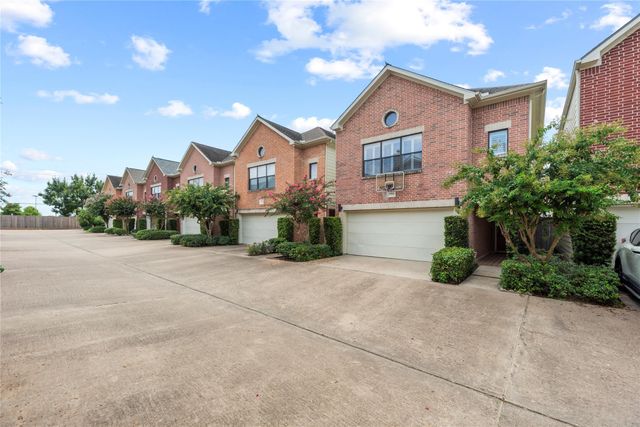 9814 Riddlelink, Houston, TX 77025