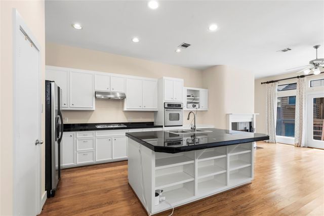 9814 Riddlelink, Houston, TX 77025