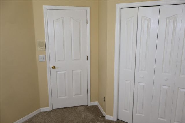 3019 POINTEVIEW DRIVE, Tampa, FL 33611