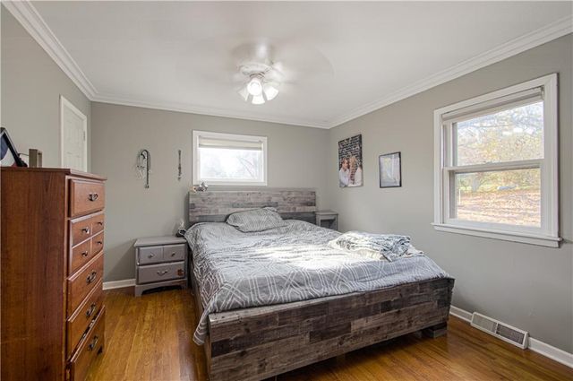 1108 S Prairie Street, Liberty, MO 64068