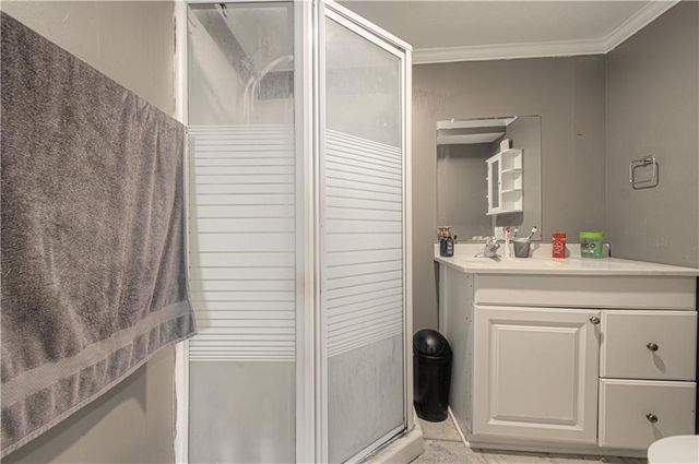 1108 S Prairie Street, Liberty, MO 64068