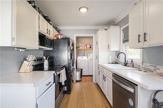 1108 S Prairie Street, Liberty, MO 64068