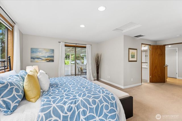 6017 190th Street SW, Lynnwood, WA 98036
