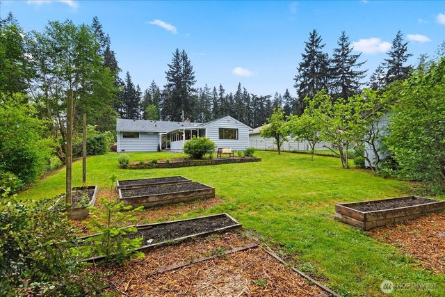 6017 190th Street SW, Lynnwood, WA 98036