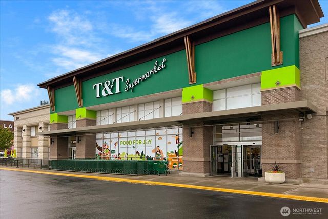 6017 190th Street SW, Lynnwood, WA 98036