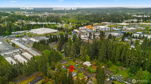 6017 190th Street SW, Lynnwood, WA 98036