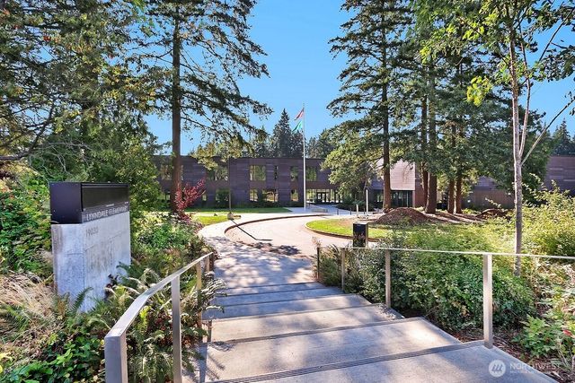 6017 190th Street SW, Lynnwood, WA 98036