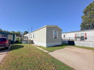 3501 WI-35 #102, Onalaska, WI 54650