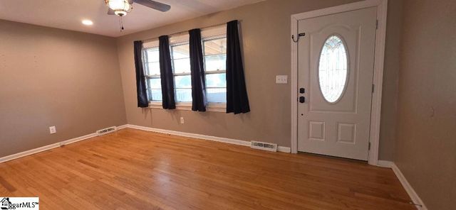 118 Sims Lane, Spartanburg, SC 29307