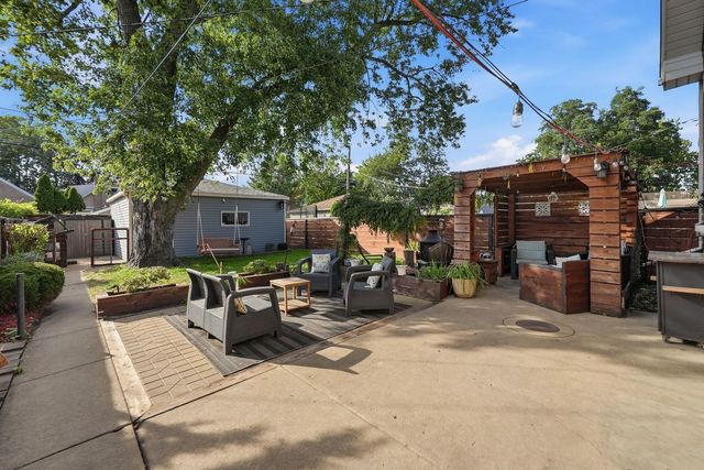 4220 Home Avenue, Stickney, IL 60402