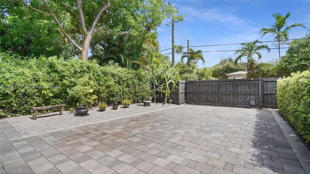 101 NE 110th St, Miami Shores, FL 33161