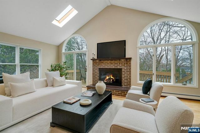 435 Morningside Road, Ridgewood, NJ 07450