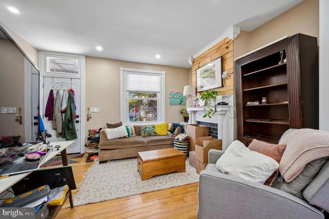463 W EARLHAM TER, Philadelphia, PA 19144