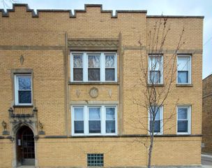2516 W Hollywood Avenue 1, Chicago, IL 60659