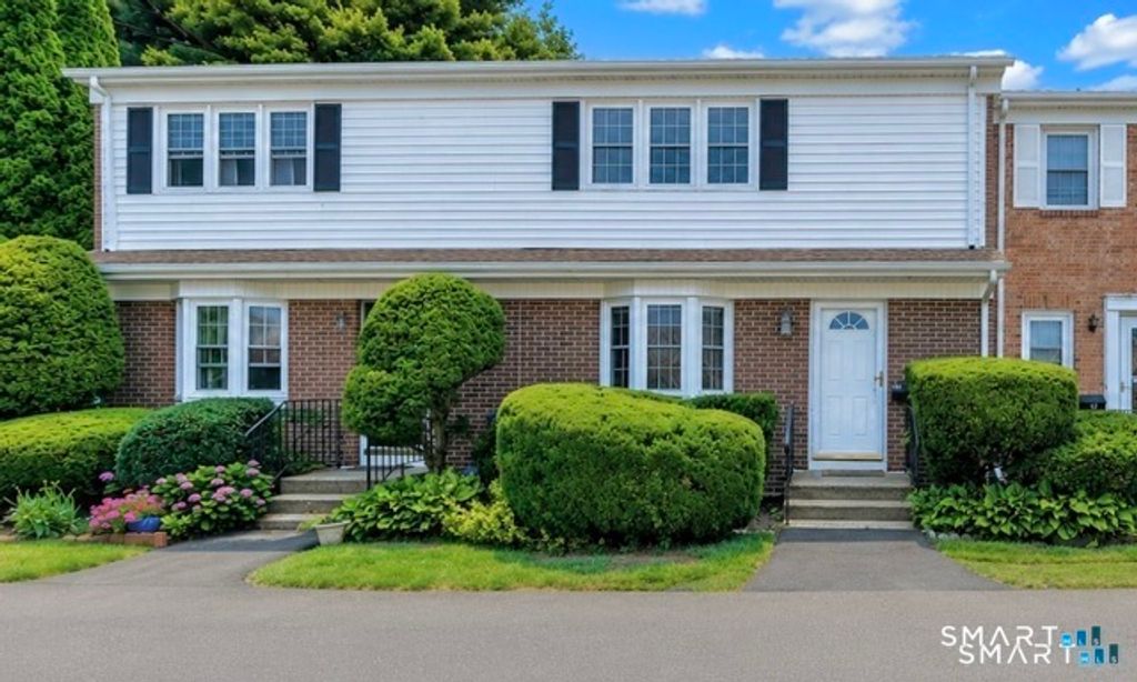 85 Salem Walk 85, Milford, CT 06460