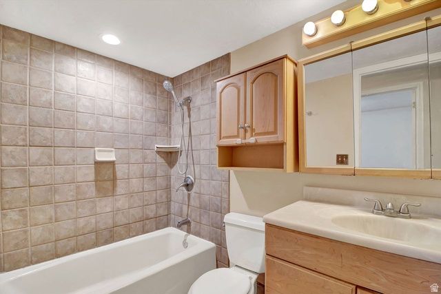 799 WESTBROOK RD, Kaysville, UT 84037