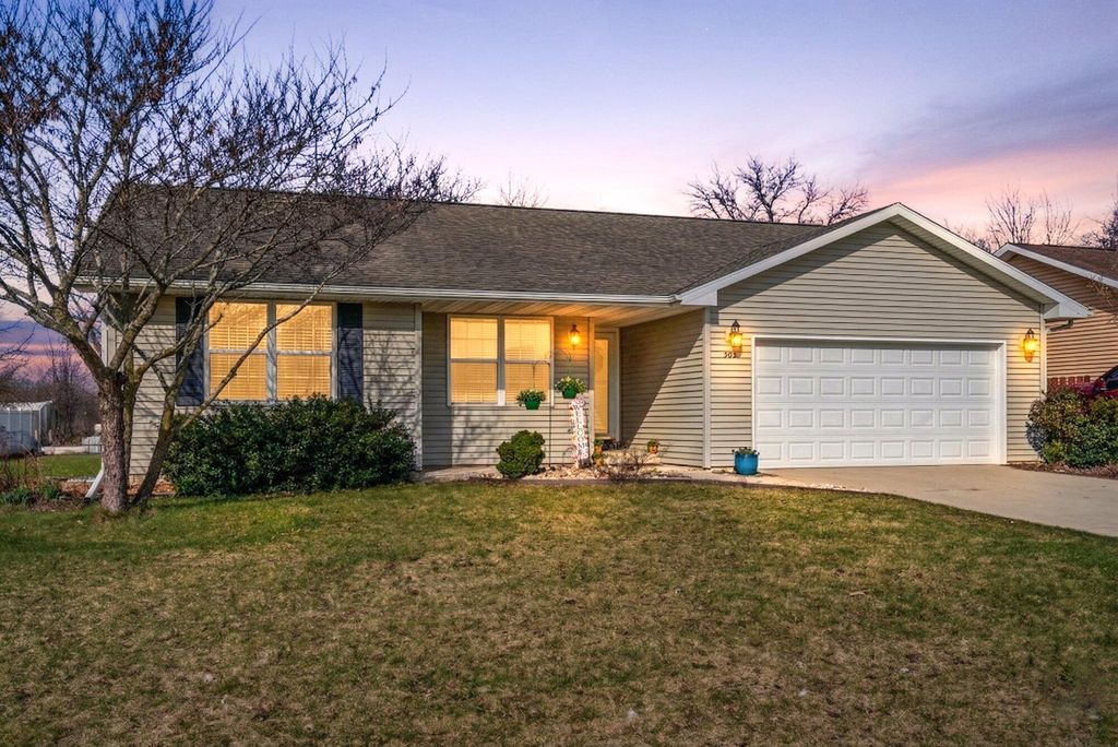 308 Nichole Street, Galesburg, MI 49053