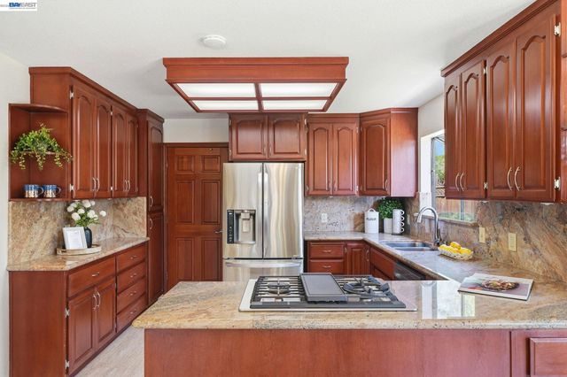 1312 Pegan Cmn, Livermore, CA 94550