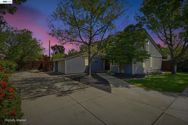 1312 Pegan Cmn, Livermore, CA 94550